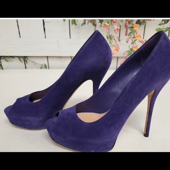 Gucci | AUTH Sofia Peep Toe - Picture 3 of 13